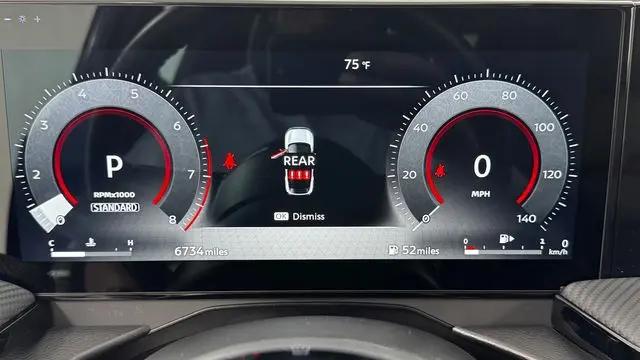 2025 Nissan Kicks SR FWD