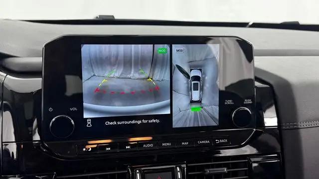2025 Nissan Pathfinder Platinum 4WD