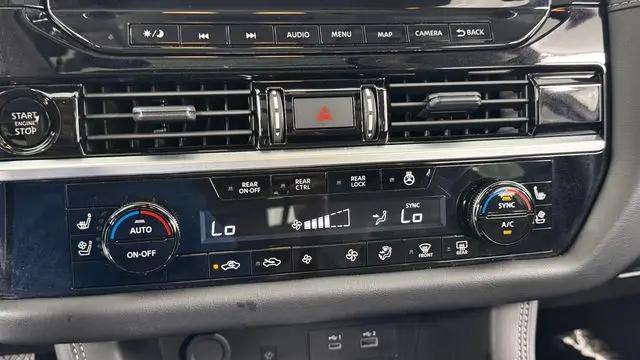 2025 Nissan Pathfinder Platinum 4WD