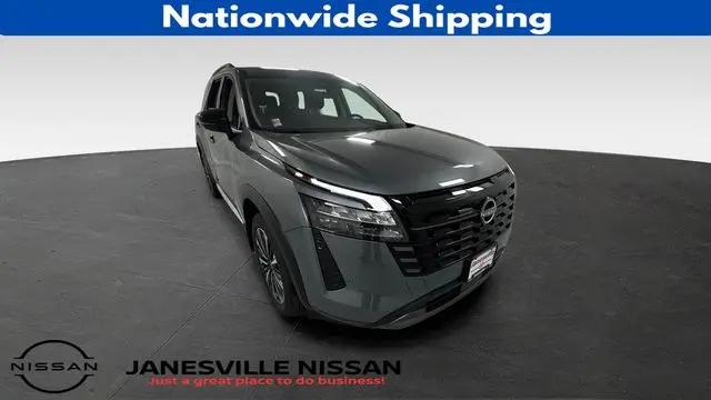 2026 Nissan Pathfinder Platinum for sale in Janesville, WI
