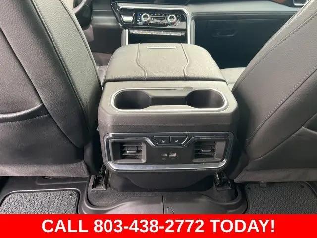2025 GMC Sierra 3500HD 4WD Crew Cab Standard Bed Denali