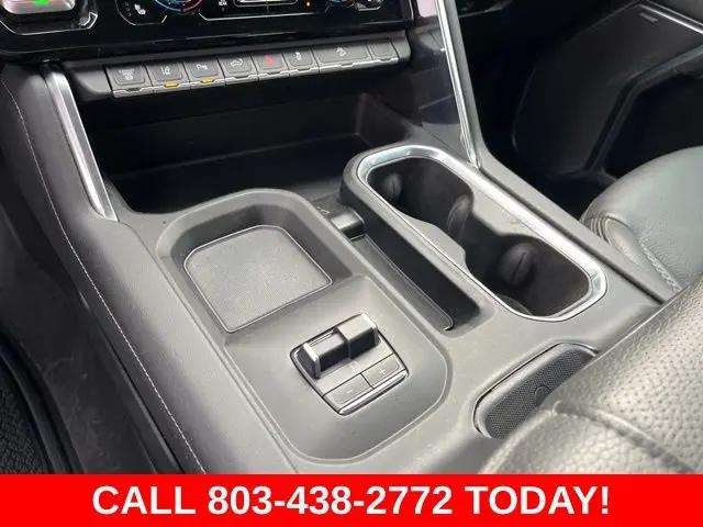 2025 GMC Sierra 3500HD 4WD Crew Cab Standard Bed Denali