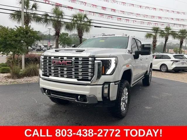 2025 GMC Sierra 3500HD 4WD Crew Cab Standard Bed Denali