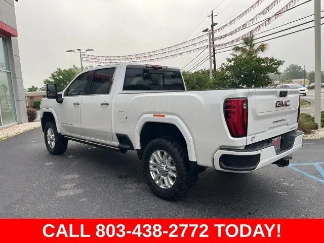 2025 GMC Sierra 3500HD 4WD Crew Cab Standard Bed Denali