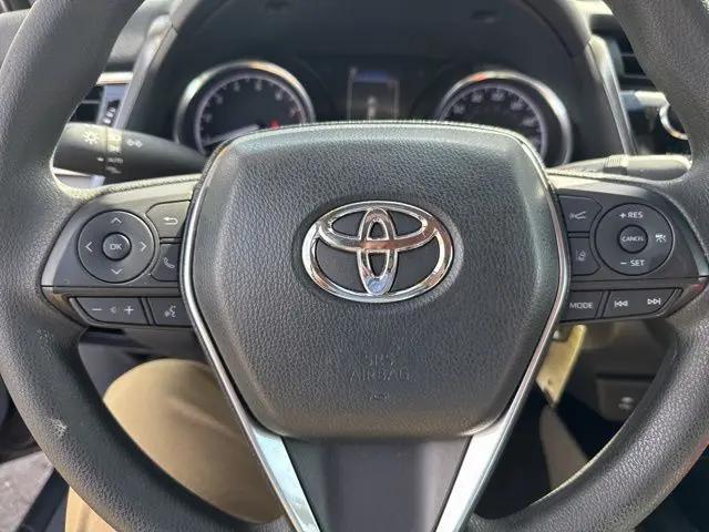 2018 Toyota Camry LE