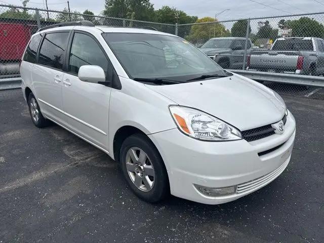 2005 Toyota Sienna XLE for sale in Cedar Falls, IA