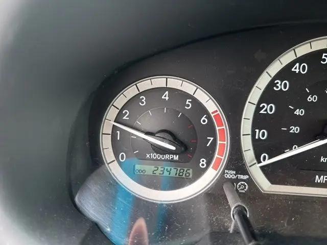 2005 Toyota Sienna XLE