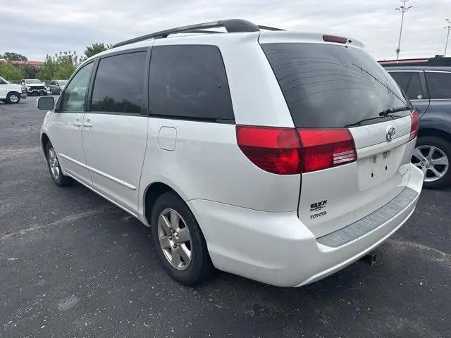 2005 Toyota Sienna XLE