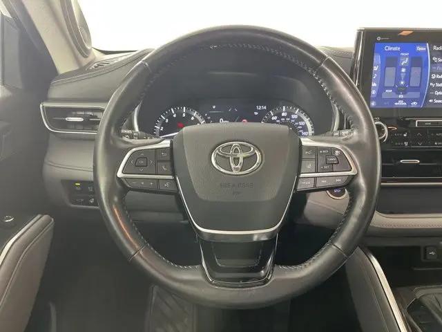 2020 Toyota Highlander Platinum