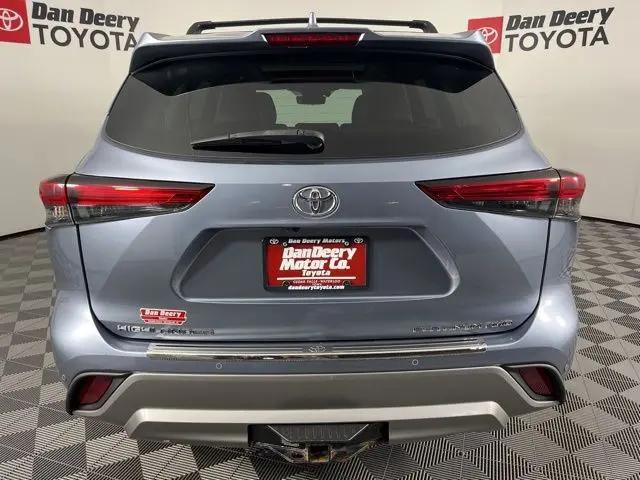 2020 Toyota Highlander Platinum