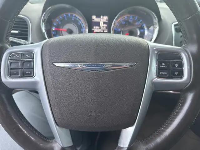 2014 Chrysler Town & Country Touring-L
