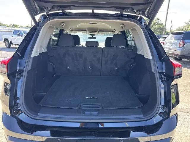 2025 Nissan Rogue SV Intelligent AWD