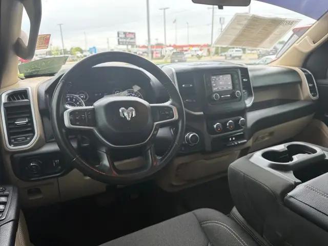 2021 Ram 1500 Big Horn Crew Cab 4x4 5'7" Box