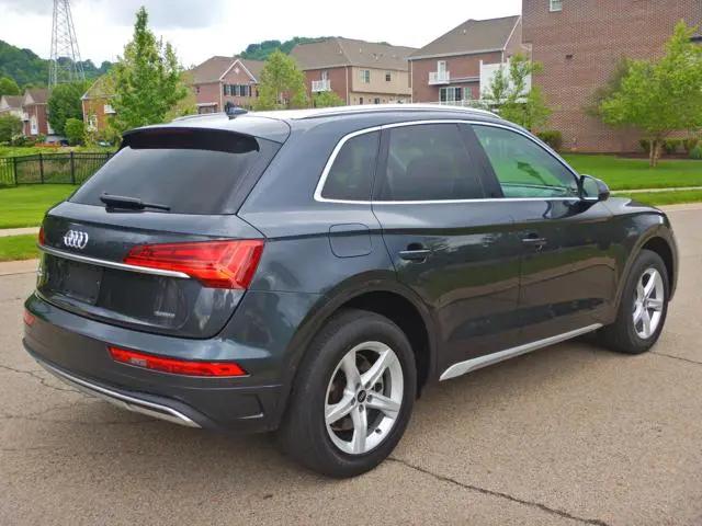 2023 Audi Q5 Premium 40 TFSI quattro S tronic