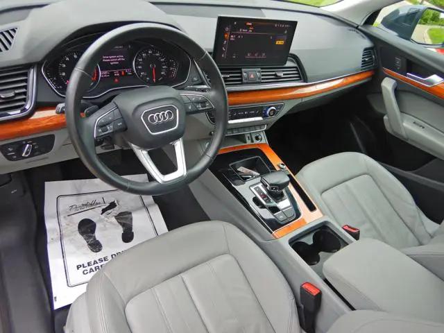 2023 Audi Q5 Premium 40 TFSI quattro S tronic