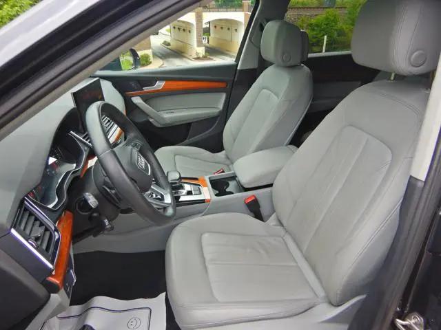 2023 Audi Q5 Premium 40 TFSI quattro S tronic