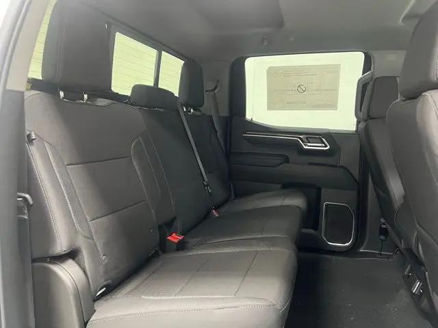 2026 Chevrolet Silverado 1500 4WD Crew Cab Standard Bed LT