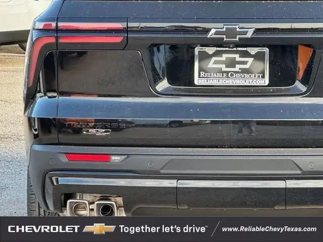 2026 Chevrolet Traverse FWD LT