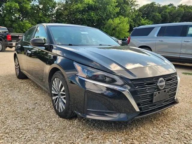 2025 Nissan Altima SV FWD for sale in Gainesville, TX