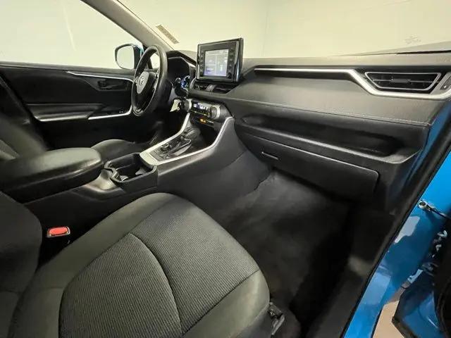 2019 Toyota RAV4 Hybrid LE