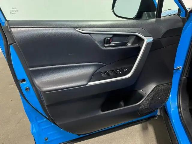 2019 Toyota RAV4 Hybrid LE
