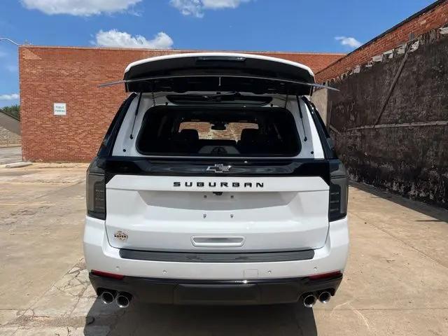 2026 Chevrolet Suburban Z71, 4WD