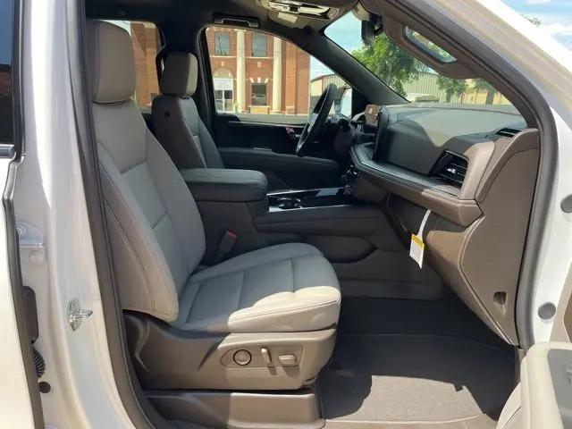 2026 Chevrolet Suburban Z71, 4WD