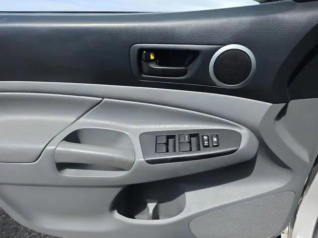 2012 Toyota Tacoma Base V6