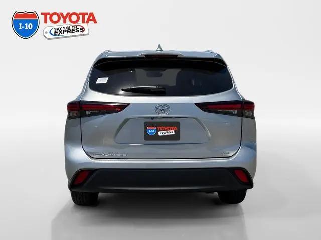 2024 Toyota Highlander XLE