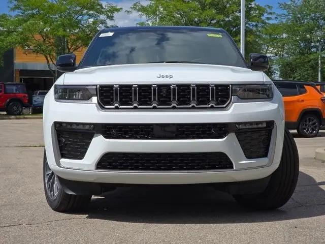 2026 Jeep Grand Cherokee L Summit 4x4