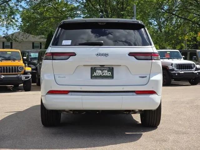 2026 Jeep Grand Cherokee L Summit 4x4