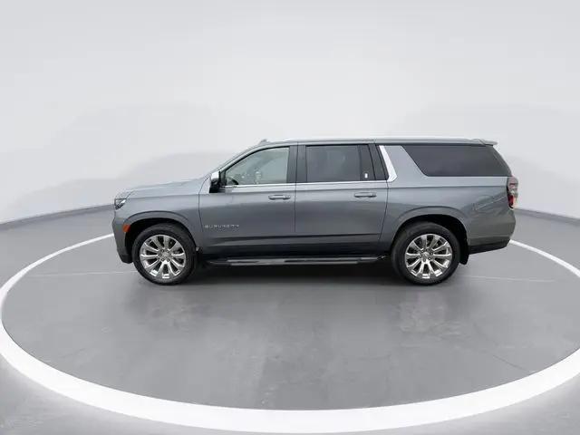 2022 Chevrolet Suburban 4WD Premier