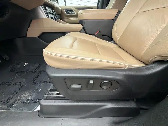 2022 Chevrolet Suburban 4WD Premier