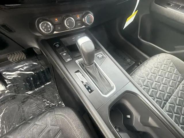 2025 Nissan Kicks SV Intelligent AWD