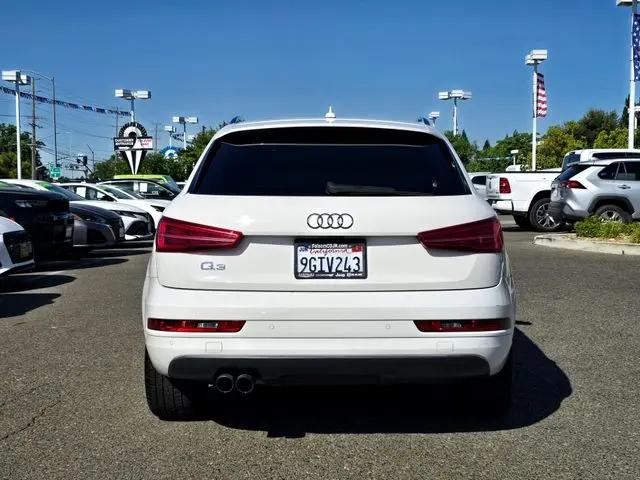 2016 Audi Q3 2.0T Premium Plus