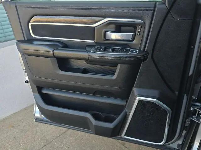 2021 Jeep Ram 2500 Laramie Crew Cab 4x4 6'4" Box