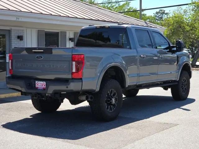 2022 Ford F-350 LARIAT