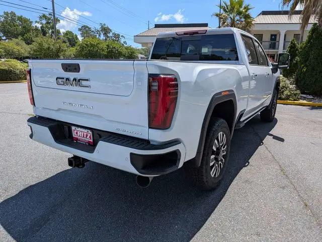 2026 GMC Sierra 2500HD Crew Cab, Standard Bed, Denali Ultimate, 4WD