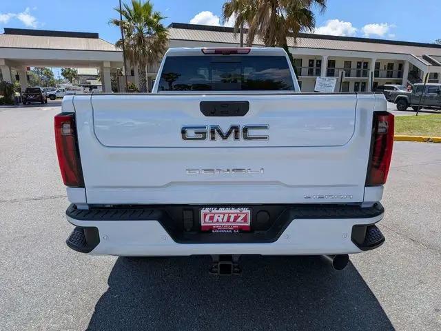 2026 GMC Sierra 2500HD Crew Cab, Standard Bed, Denali Ultimate, 4WD
