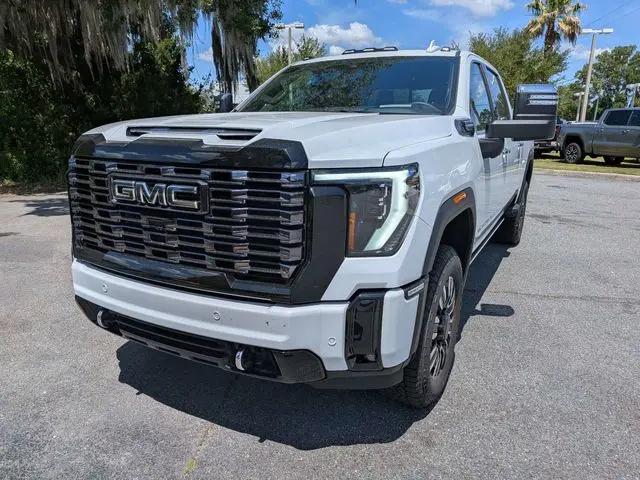 2026 GMC Sierra 2500HD Crew Cab, Standard Bed, Denali Ultimate, 4WD