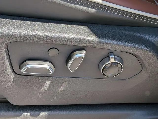 2026 GMC Sierra 2500HD Crew Cab, Standard Bed, Denali Ultimate, 4WD