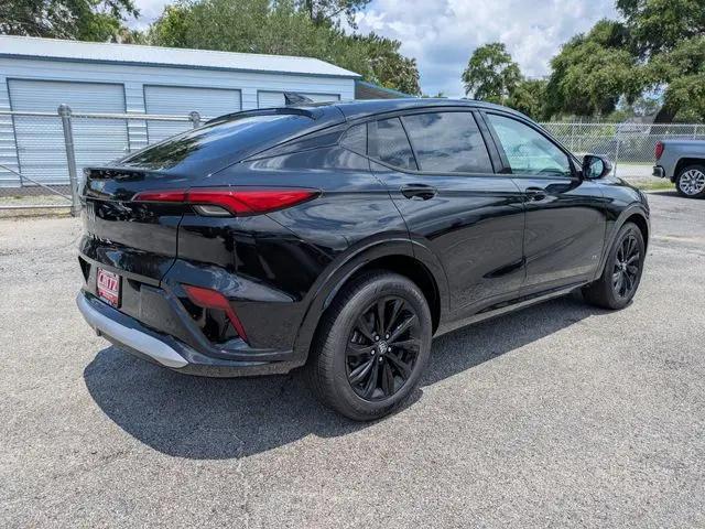 2026 Buick NV Sport Touring FWD