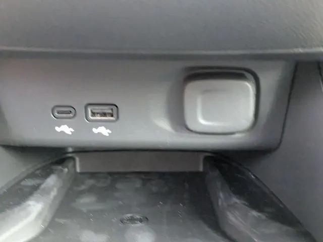 2026 Buick NV Sport Touring FWD