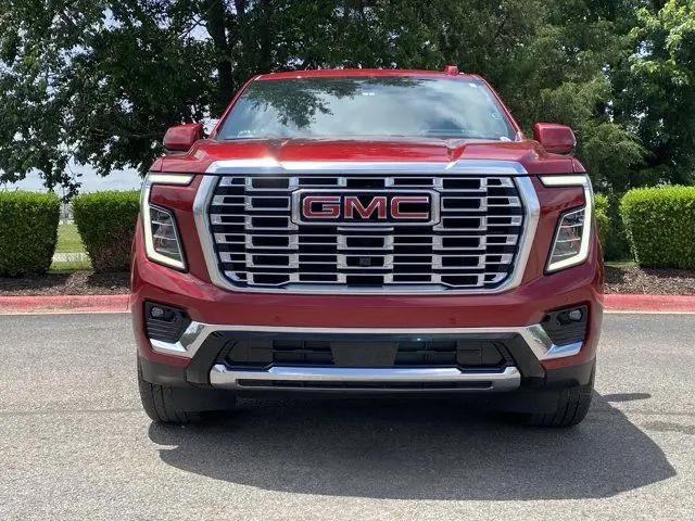 2025 GMC Yukon 4WD Denali