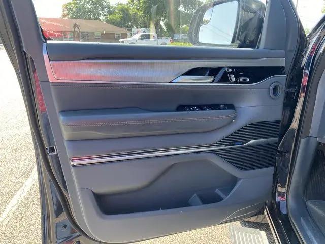 2023 Jeep Grand Wagoneer Series III 4x4
