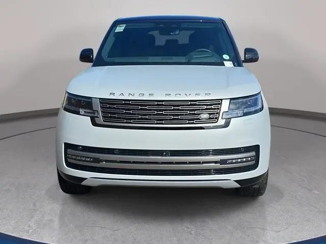 2026 Land Rover Range Rover P530 SE 7 Seat