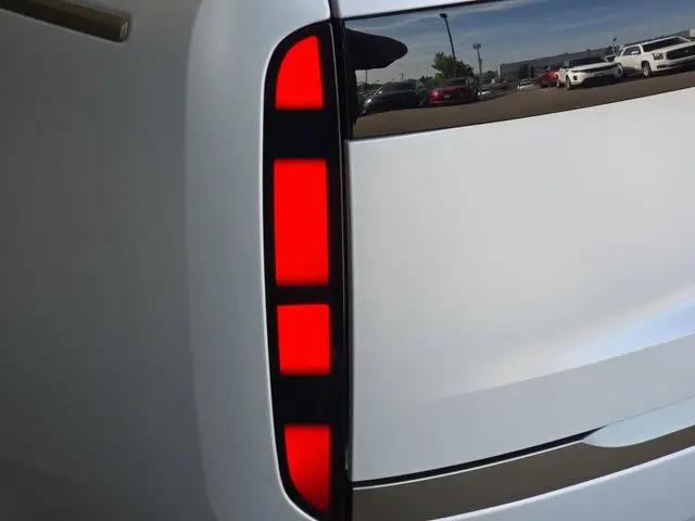 2026 Land Rover Range Rover P530 SE 7 Seat