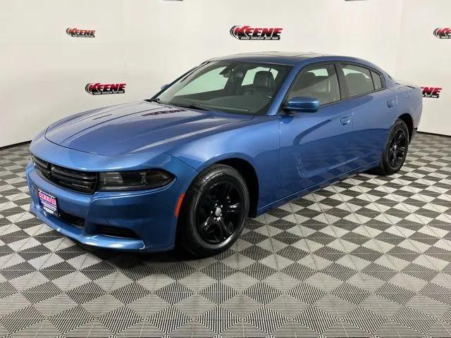 2022 Dodge Charger SXT RWD