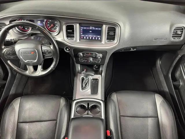 2022 Dodge Charger SXT RWD