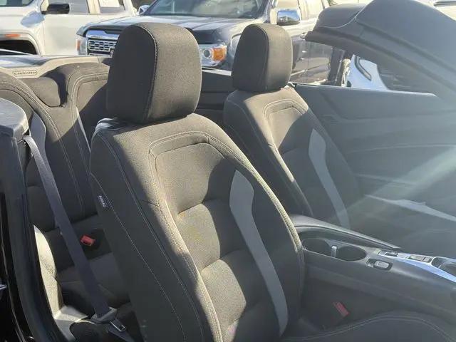 2023 Chevrolet Camaro RWD Convertible 1LT